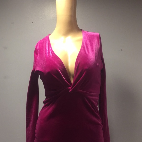 NWT Pink longsleeve velvet dress - Picture 2 of 4